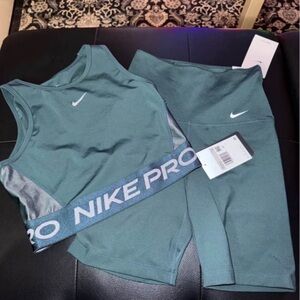 Nike Pro Green Sports Bra and short Set